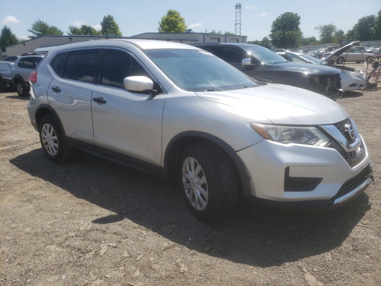 JN8AT2MT1HW139126 2017 Nissan Rogue S