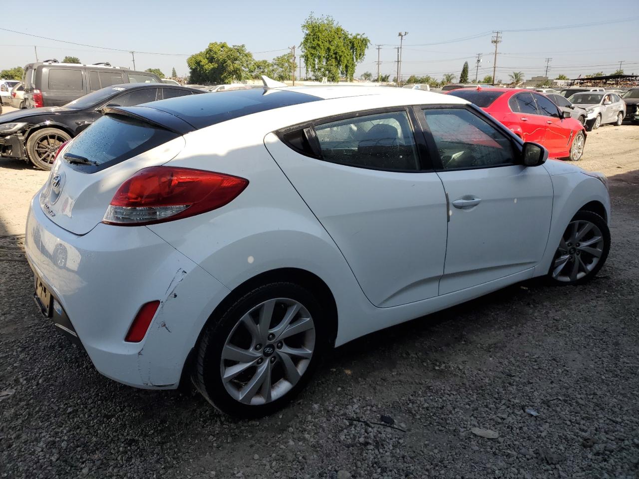 2016 Hyundai Veloster vin: KMHTC6AD3GU258729