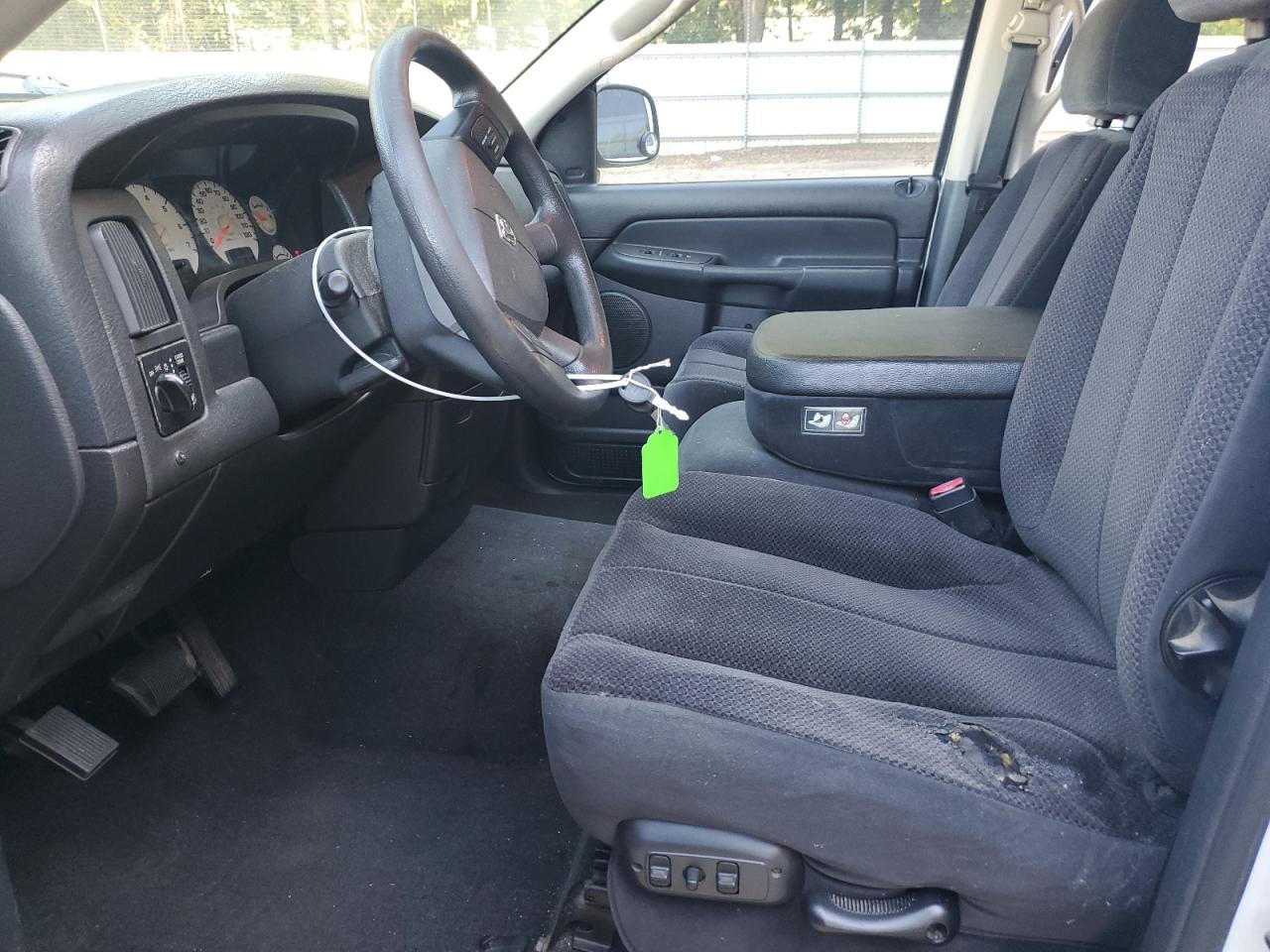 1D7HA18N15J605139 2005 Dodge Ram 1500 St