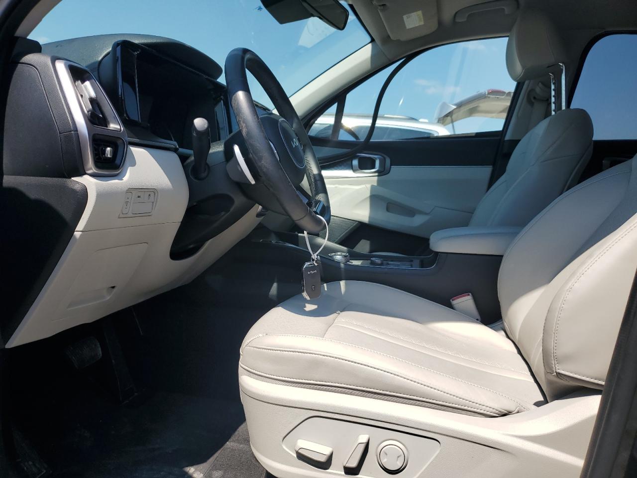 KNDRG4LG3N5090628 2022 Kia Sorento S