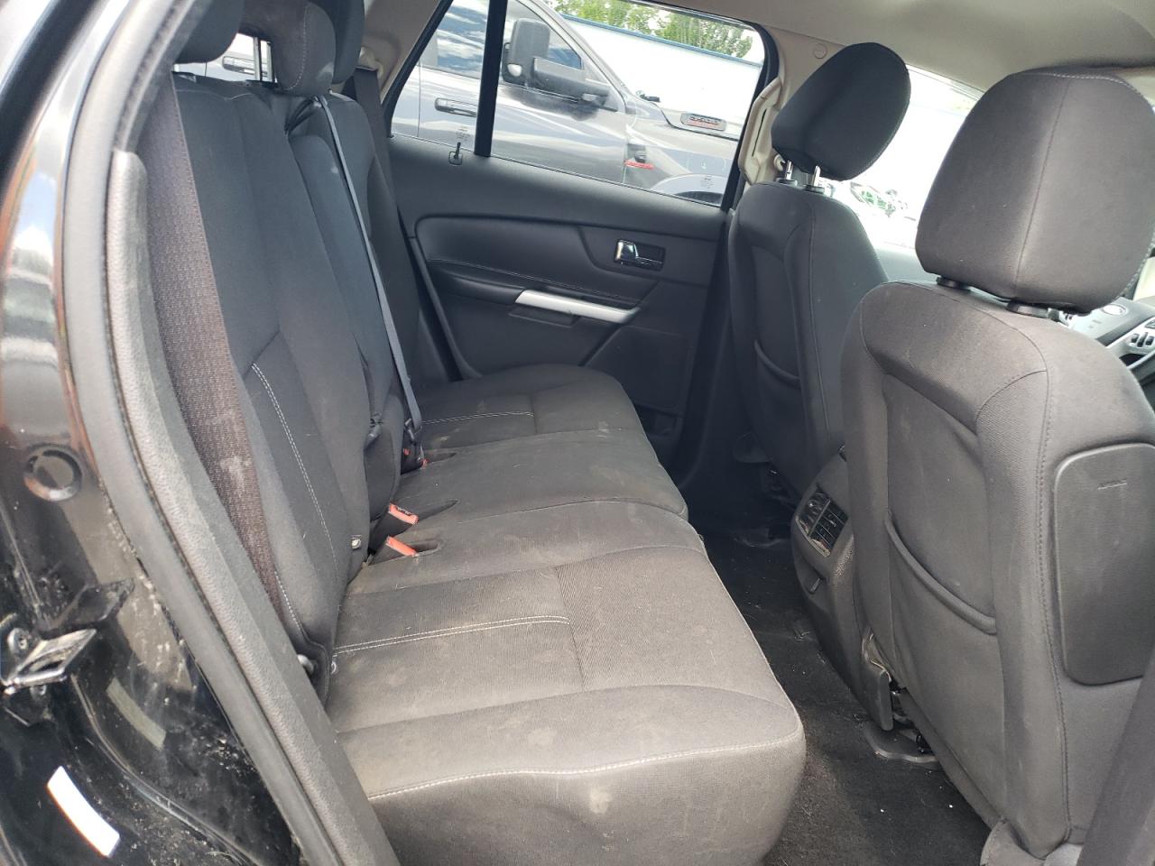 2FMDK3GC5EBA07556 2014 Ford Edge Se