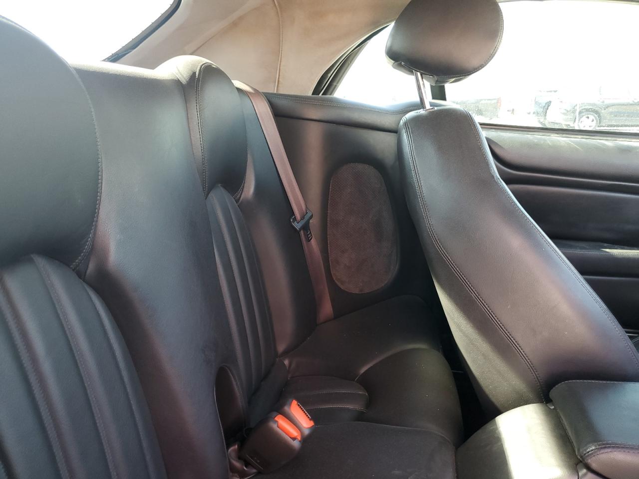 SAJDA42CX2NA30386 2002 Jaguar Xk8