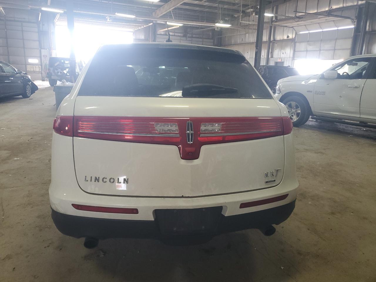 2LMHJ5AT8DBL55069 2013 Lincoln Mkt