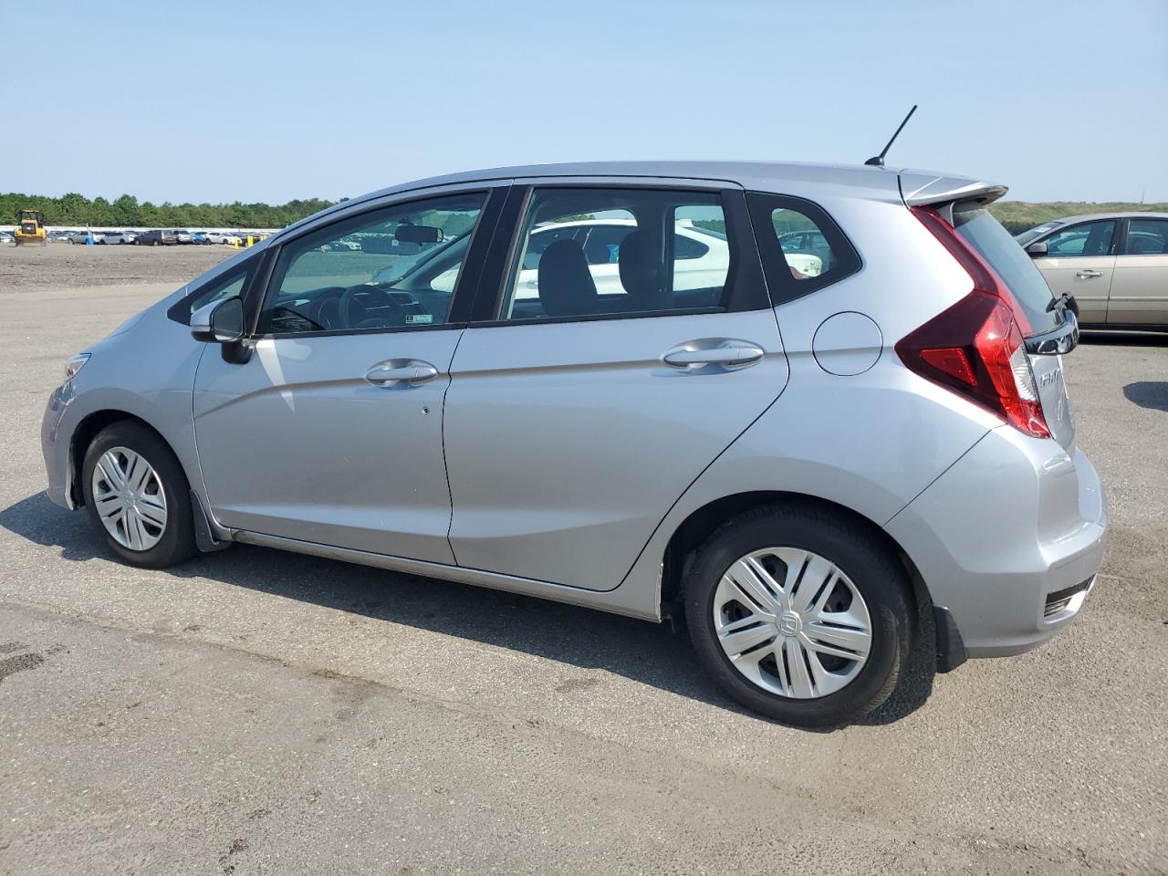 2018 Honda Fit Lx vin: 3HGGK5G4XJM730495