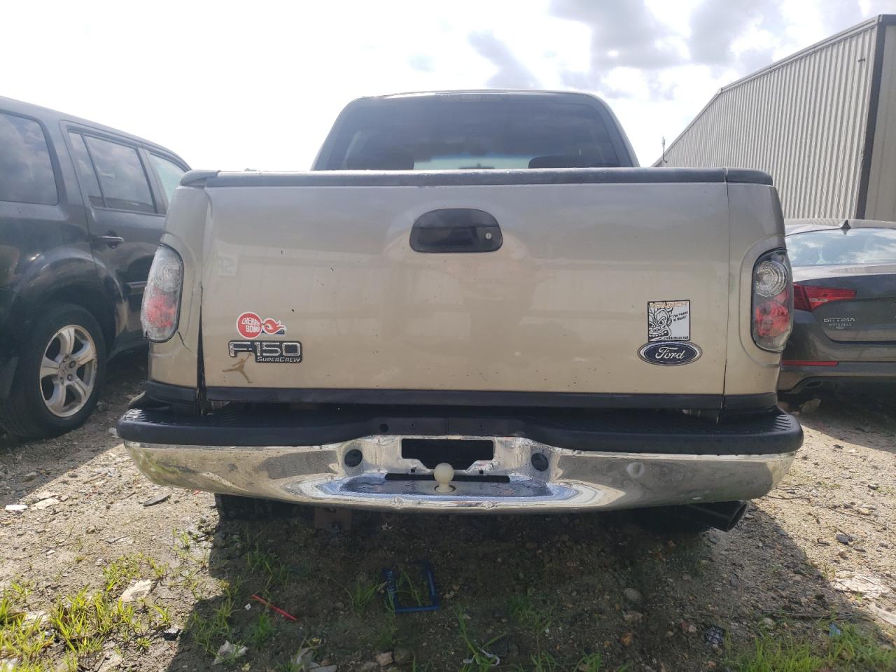 1FTRW08L62KB52070 2002 Ford F150 Supercrew