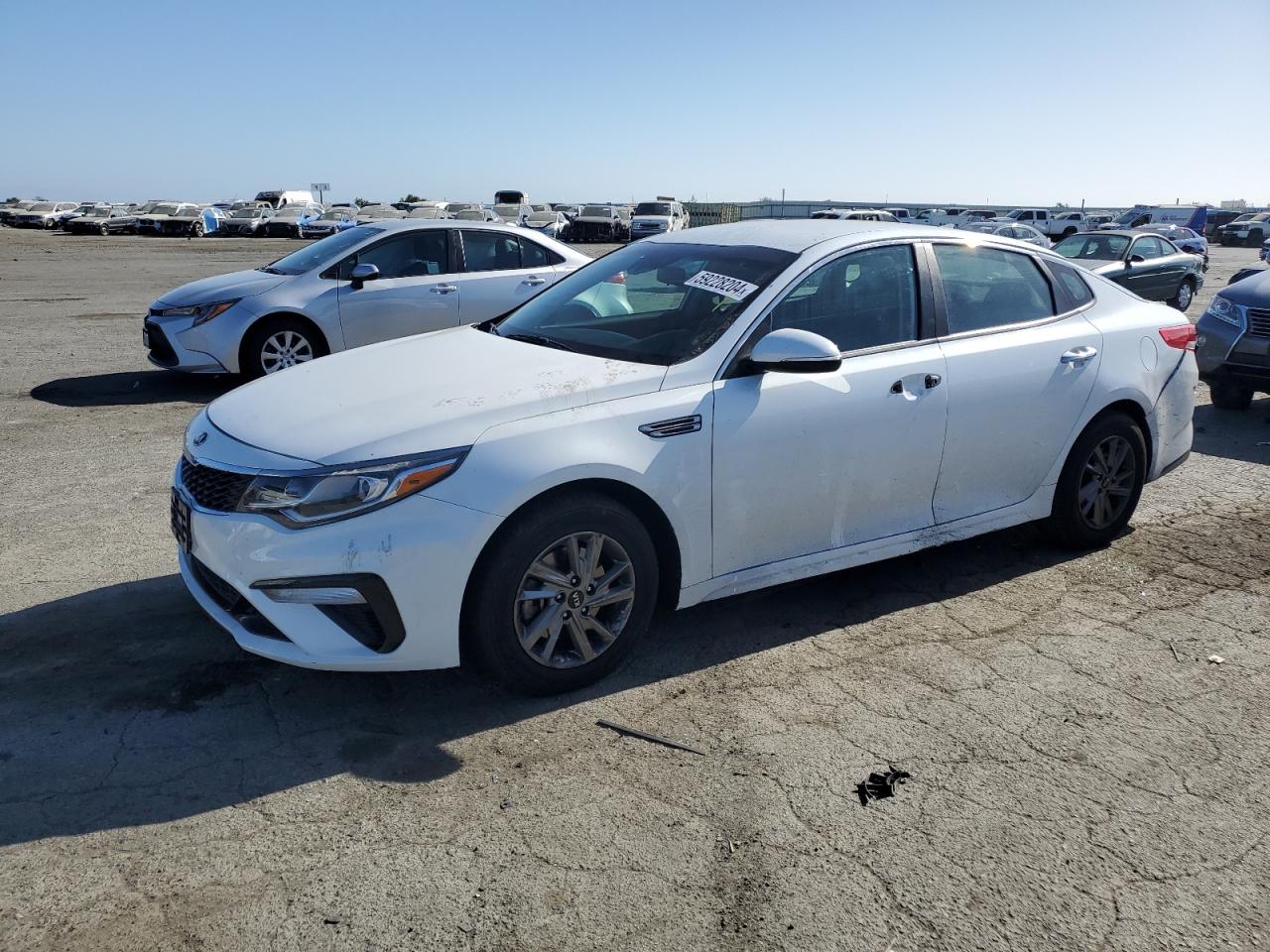 2019 Kia Optima Lx vin: 5XXGT4L38KG298592