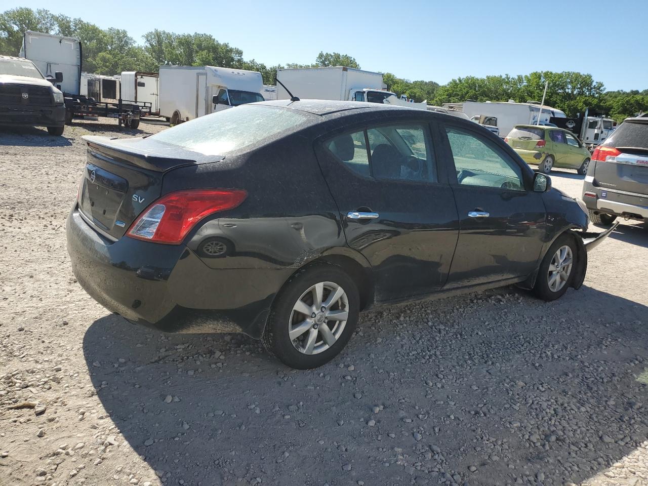 2014 Nissan Versa S vin: 3N1CN7AP9EL830119