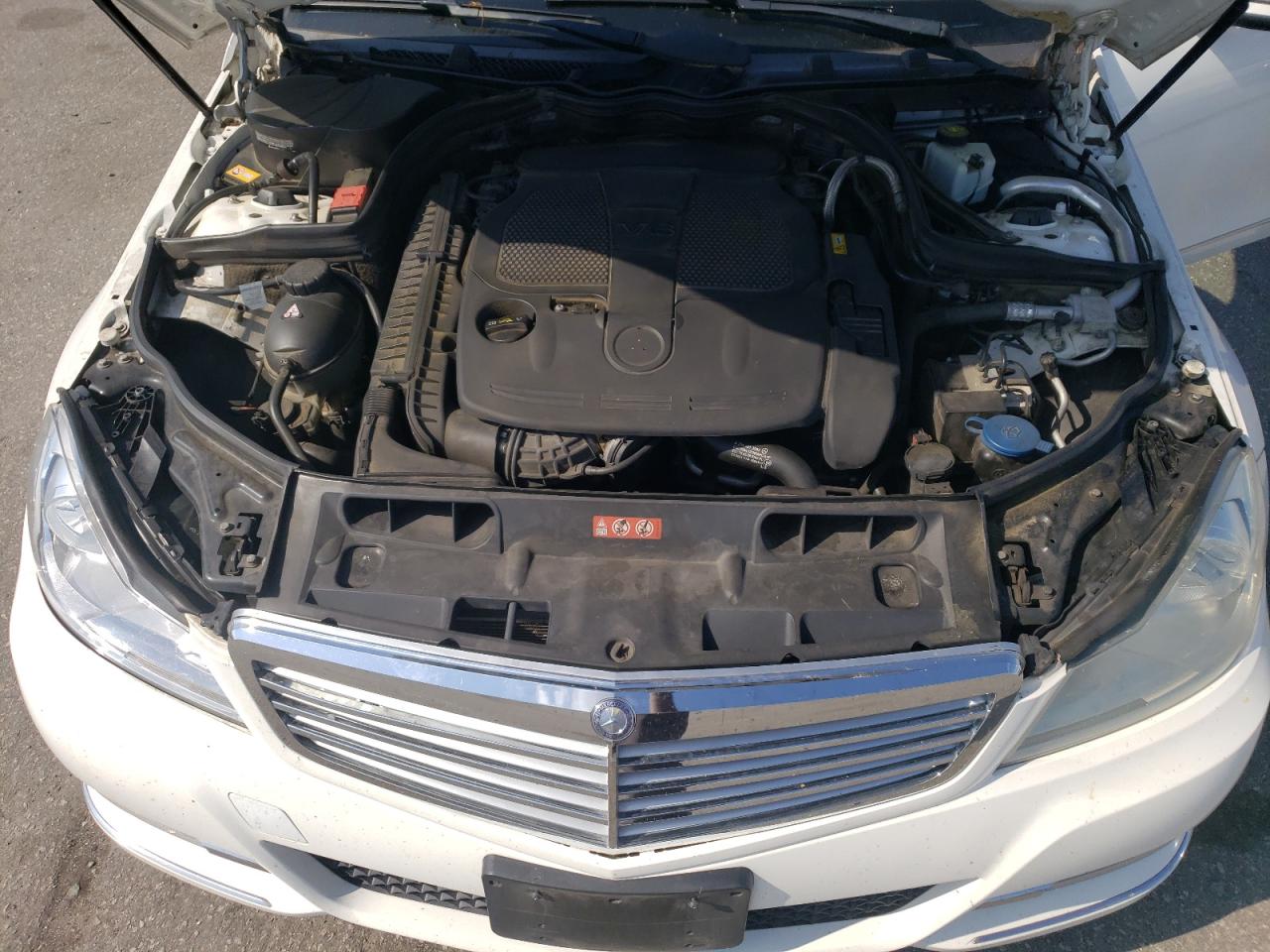 WDDGF8AB8DR288448 2013 Mercedes-Benz C 300 4Matic