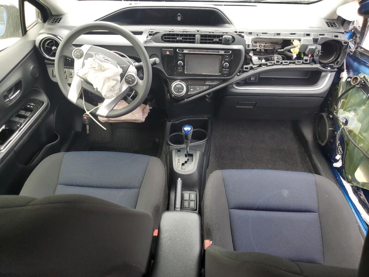 JTDKDTB34H1596998 2017 Toyota Prius C