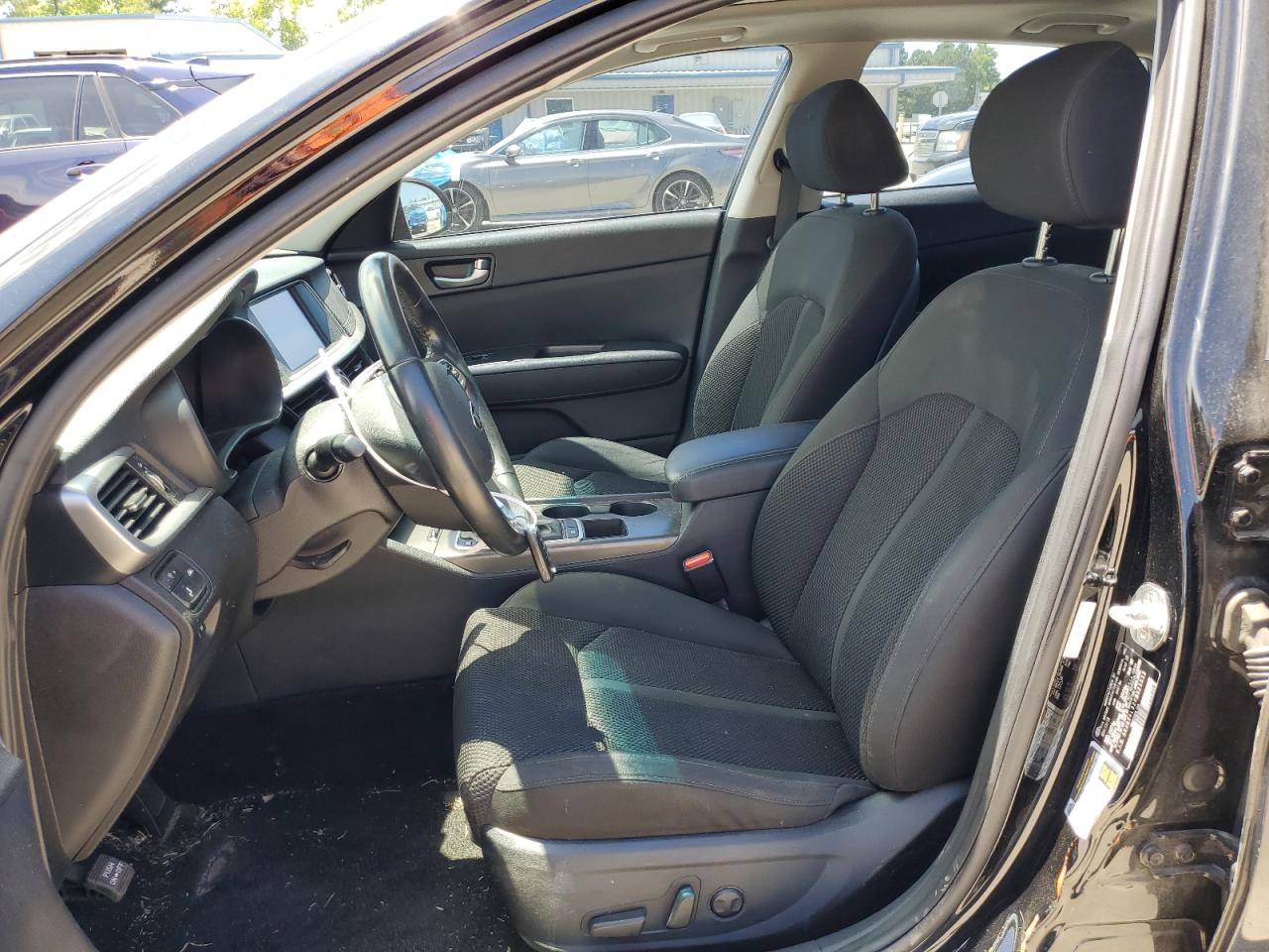 5XXGT4L32KG321512 2019 Kia Optima Lx