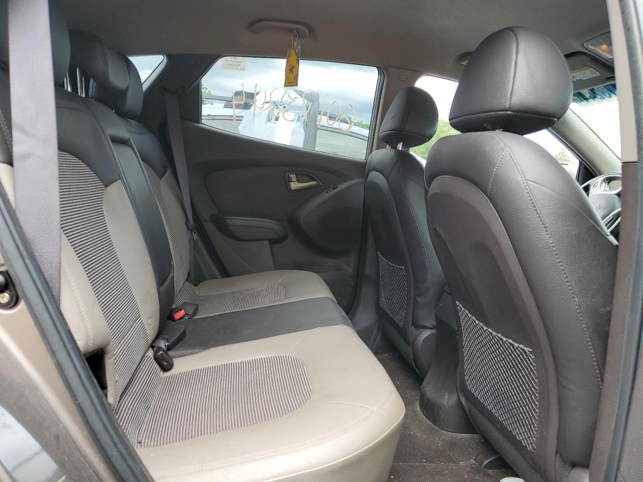 2012 Hyundai Tucson Gls vin: KM8JUCAC9CU371783