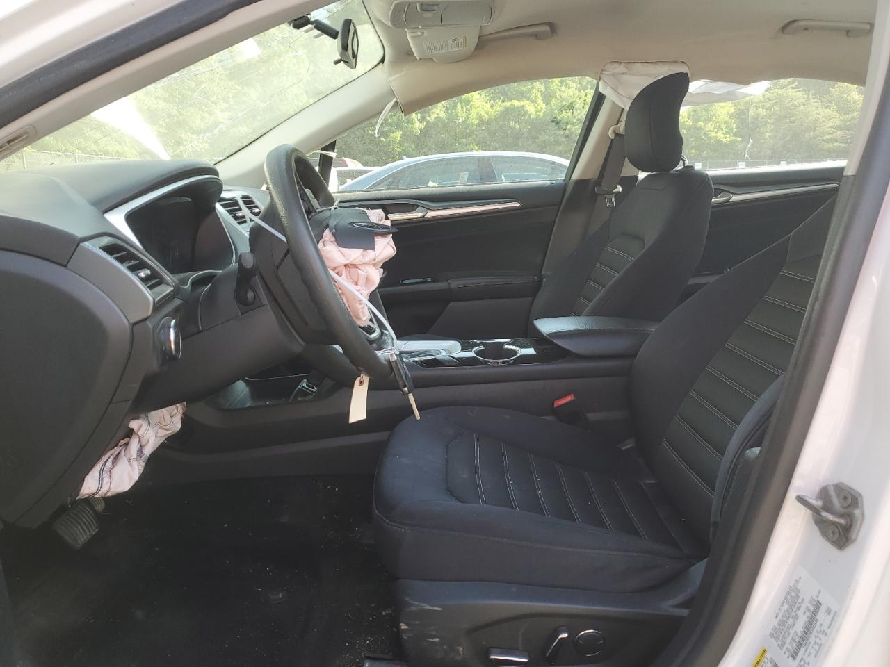 1FA6P0H78E5362696 2014 Ford Fusion Se