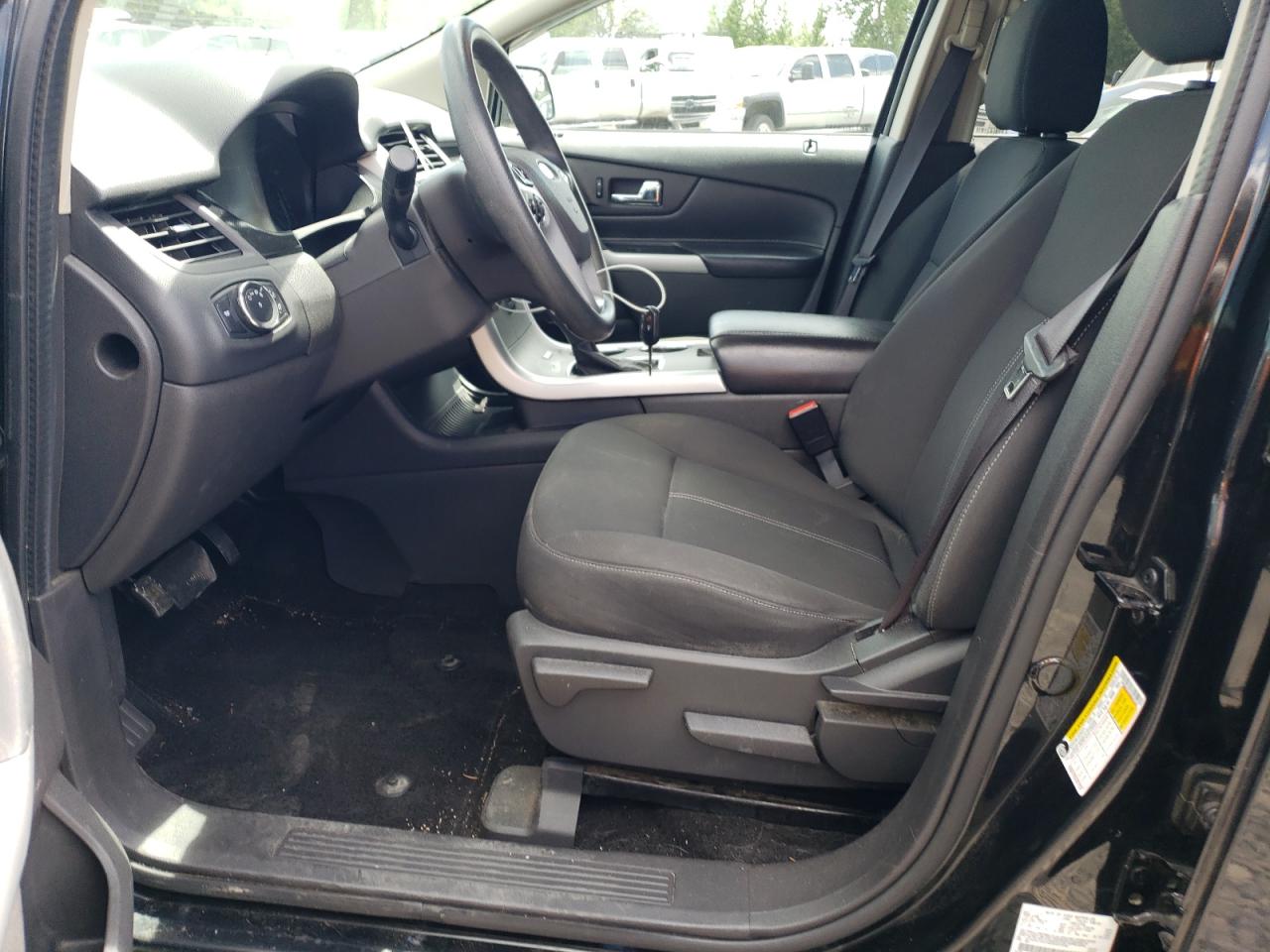 2FMDK3GC5EBA07556 2014 Ford Edge Se