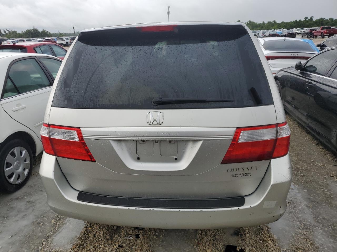 5FNRL38205B031439 2005 Honda Odyssey Lx