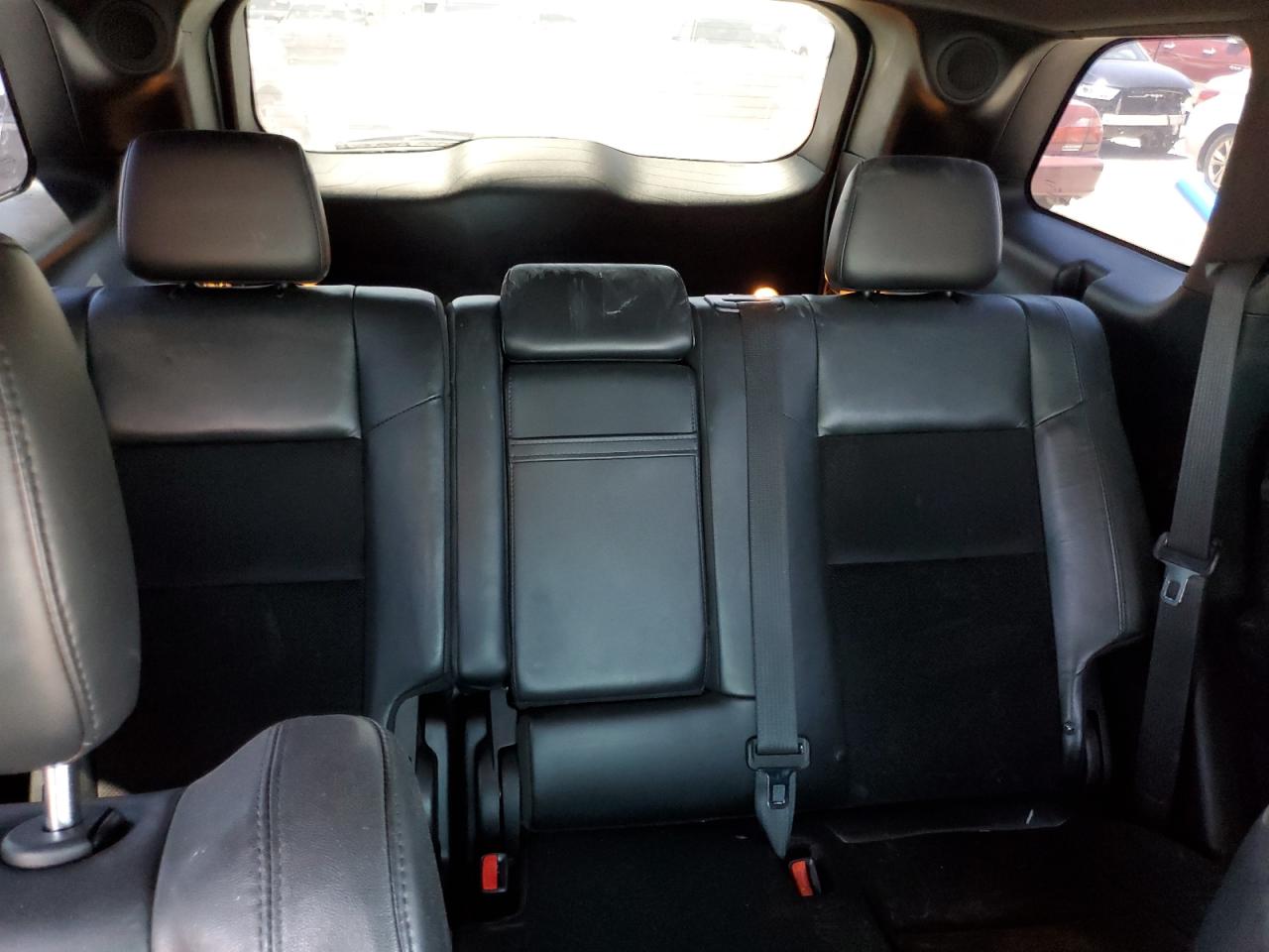 1C4RJEAG2JC141665 2018 Jeep Grand Cherokee Laredo