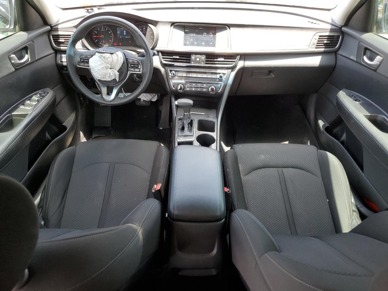 KNAGT4L30J5235552 2018 Kia Optima Lx