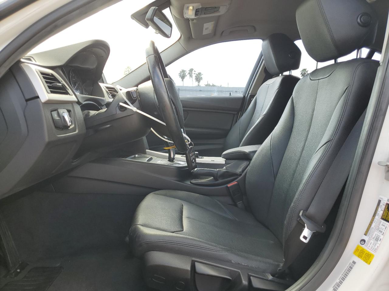 WBA8A9C54GK618493 2016 BMW 320 I