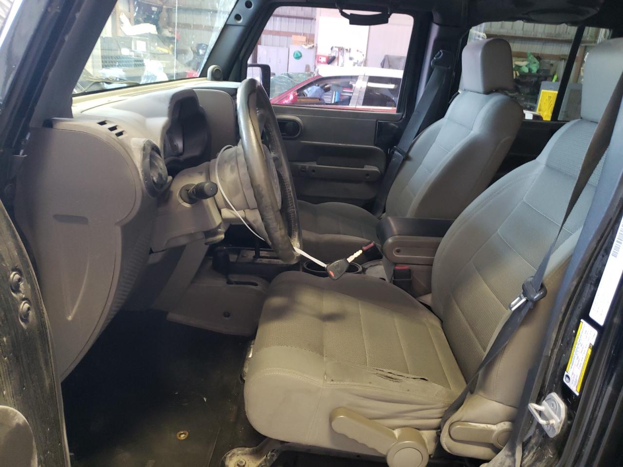 1J8GA59197L136827 2007 Jeep Wrangler Sahara