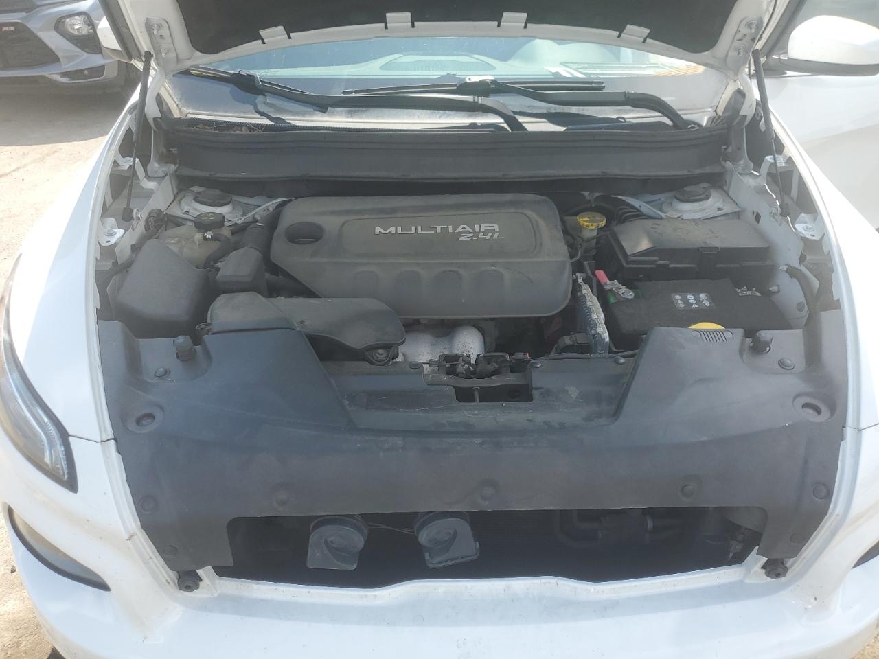 1C4PJMCB8FW625753 2015 Jeep Cherokee Latitude