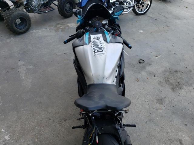2017 YAMAHA YZFR6 JYARJ28E9HA001195
