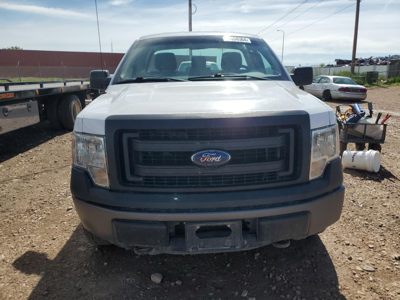 2014 Ford F150 vin: 1FTMF1EM4EKE27033