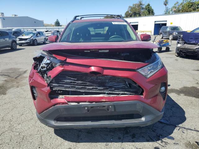 2019 TOYOTA RAV4 XLE - JTMRWRFV0KD007023