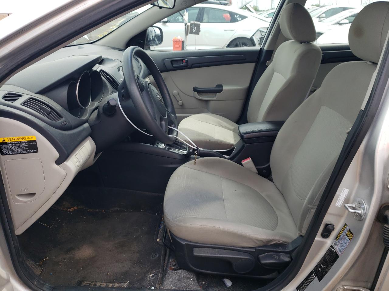 KNAFT4A27B5889214 2011 Kia Forte Lx