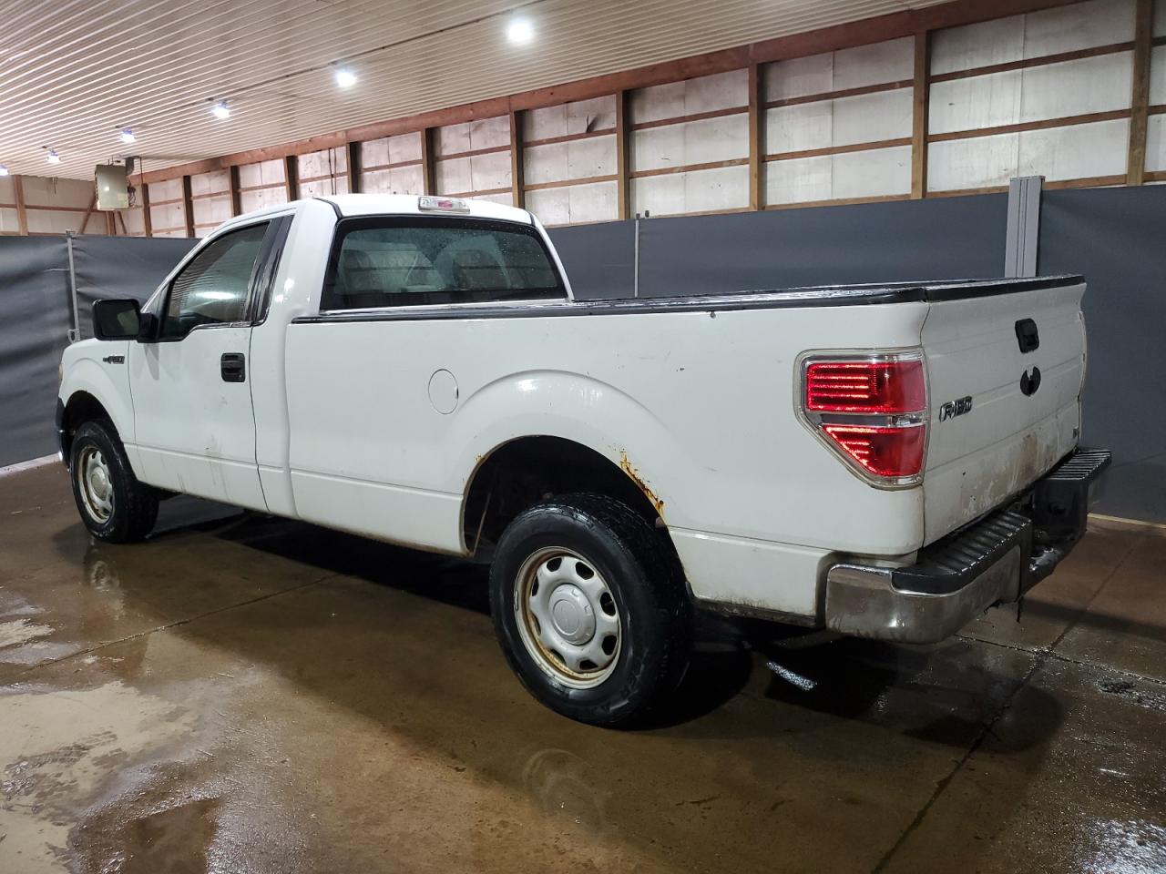 1FTMF1CW8AKE50409 2010 Ford F150