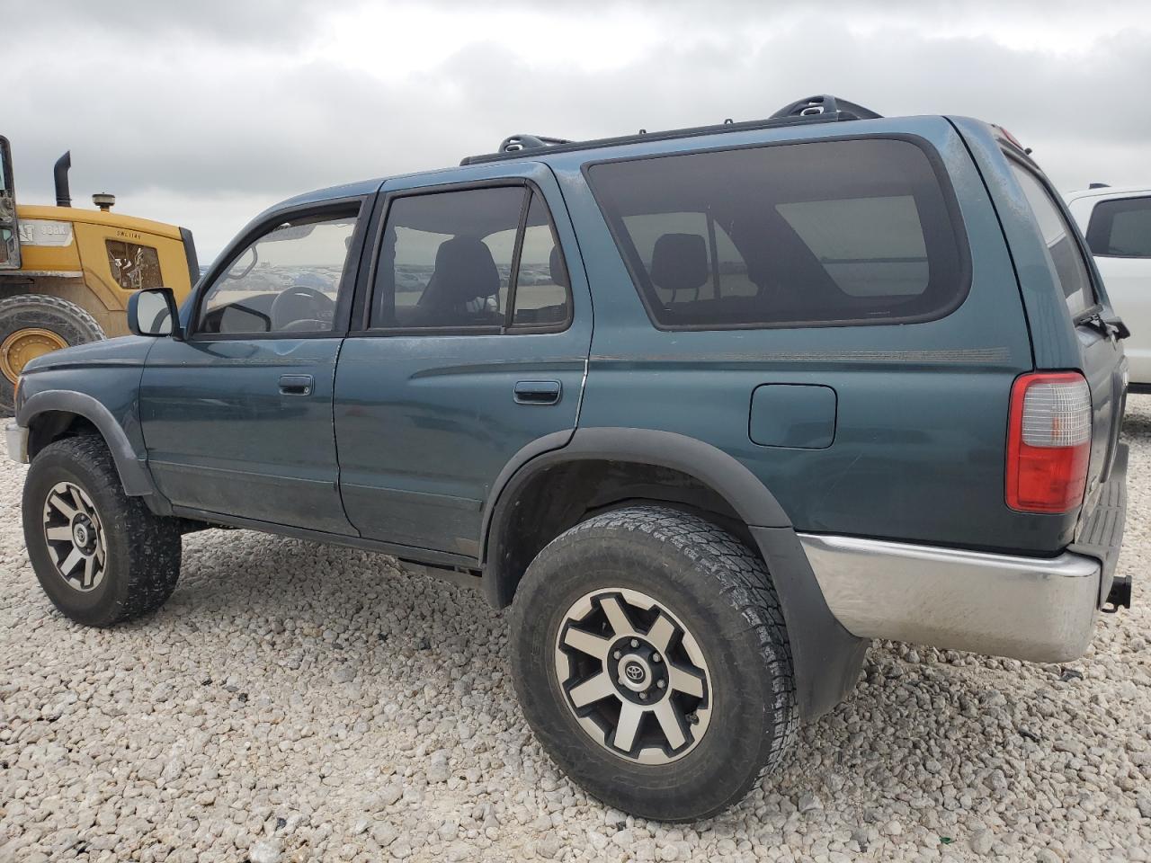 JT3HN86R3W0133308 1998 Toyota 4Runner Sr5