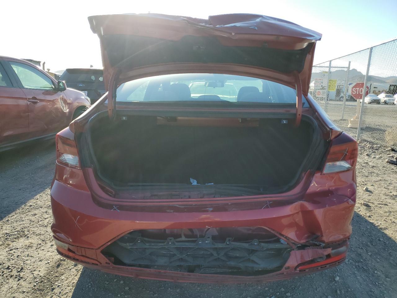 5NPD84LF0KH442980 2019 Hyundai Elantra Sel