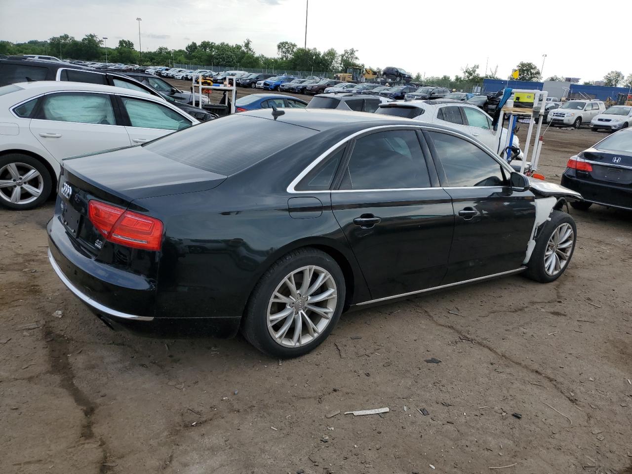 WAUAVAFD2BN001188 2011 Audi A8 Quattro