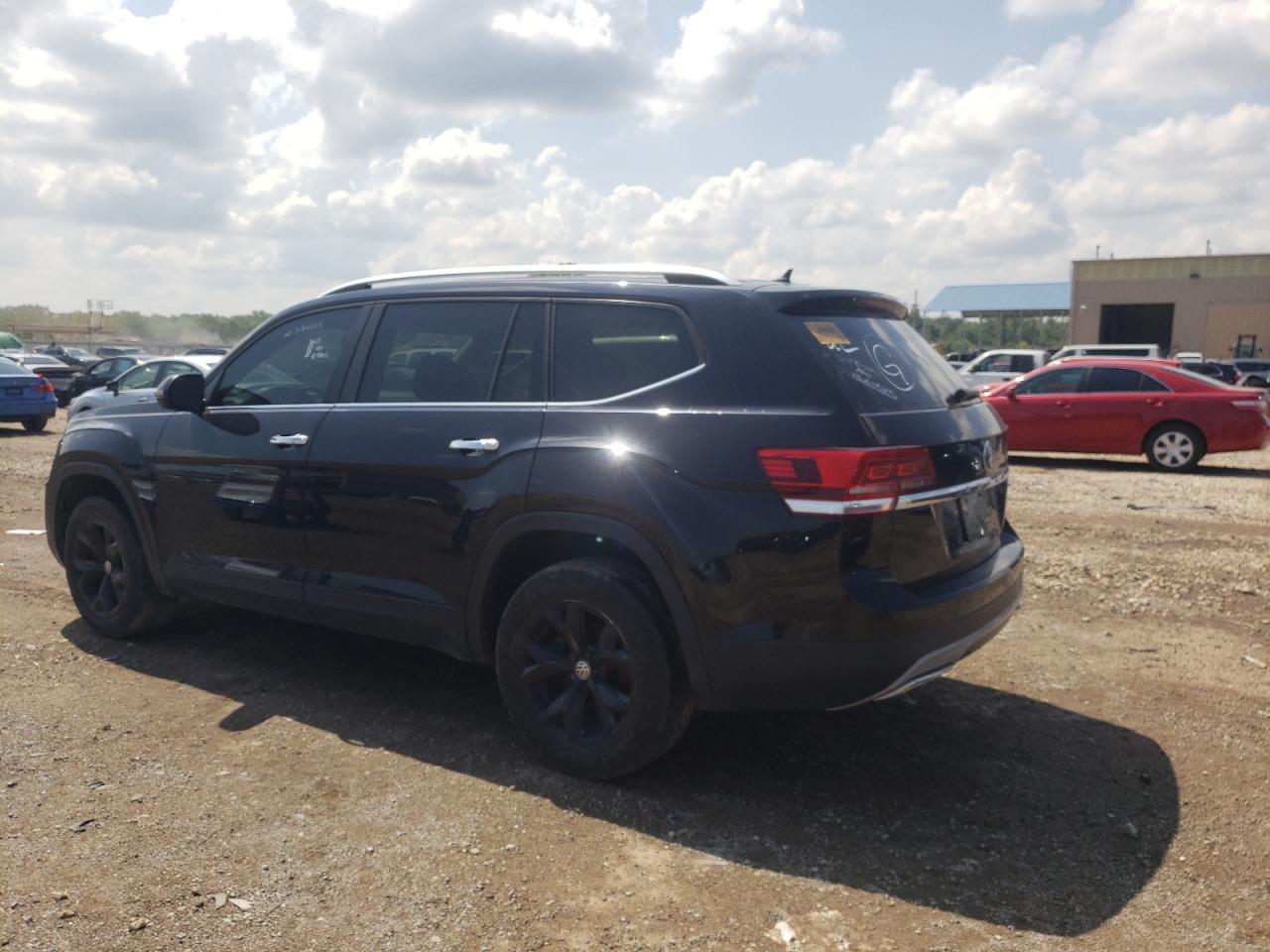 2018 Volkswagen Atlas S vin: 1V2AP2CA7JC531758