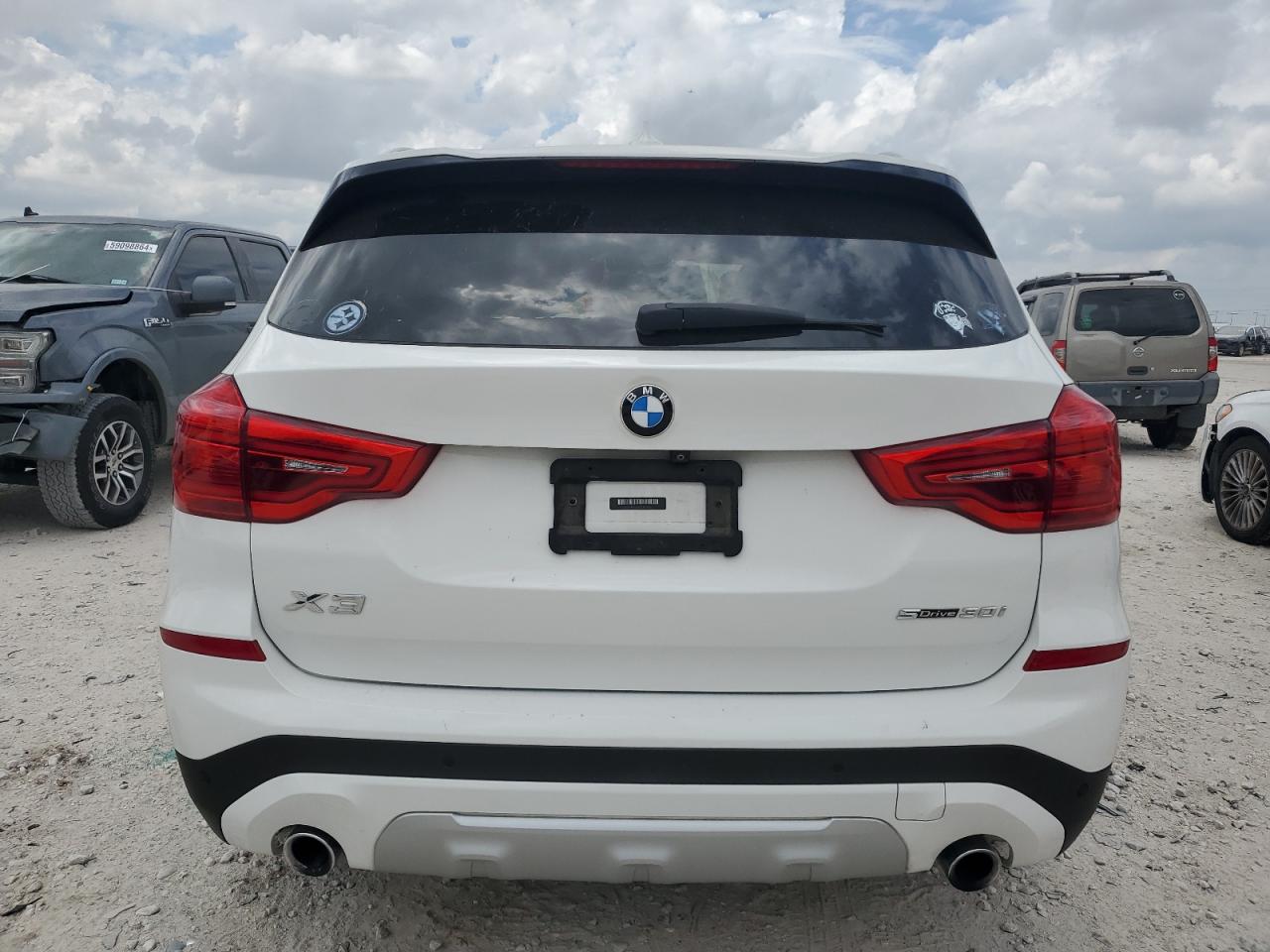 5UXTR7C57KLR53503 2019 BMW X3 Sdrive30I