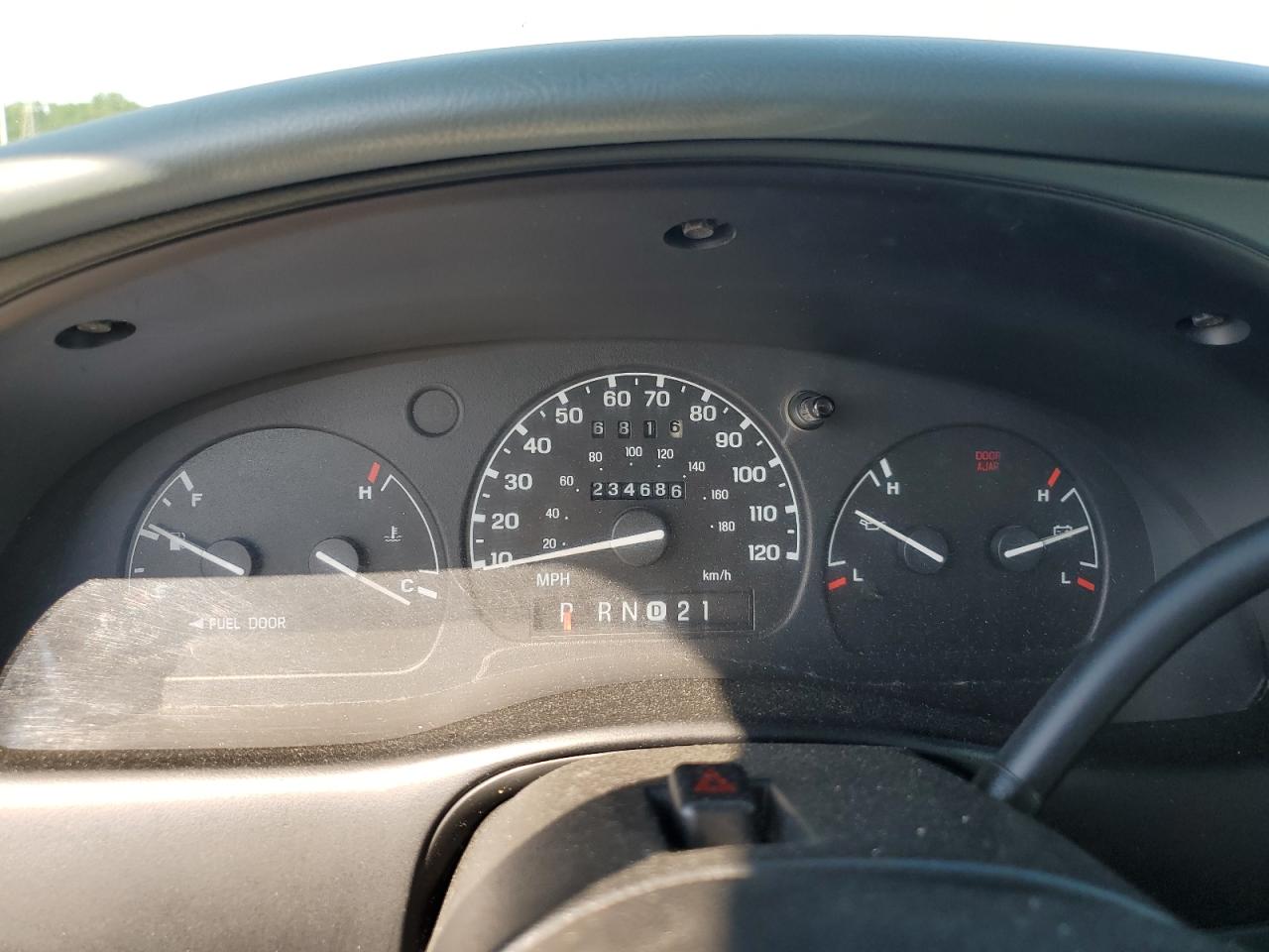 1FTYR10C1WTA25229 1998 Ford Ranger