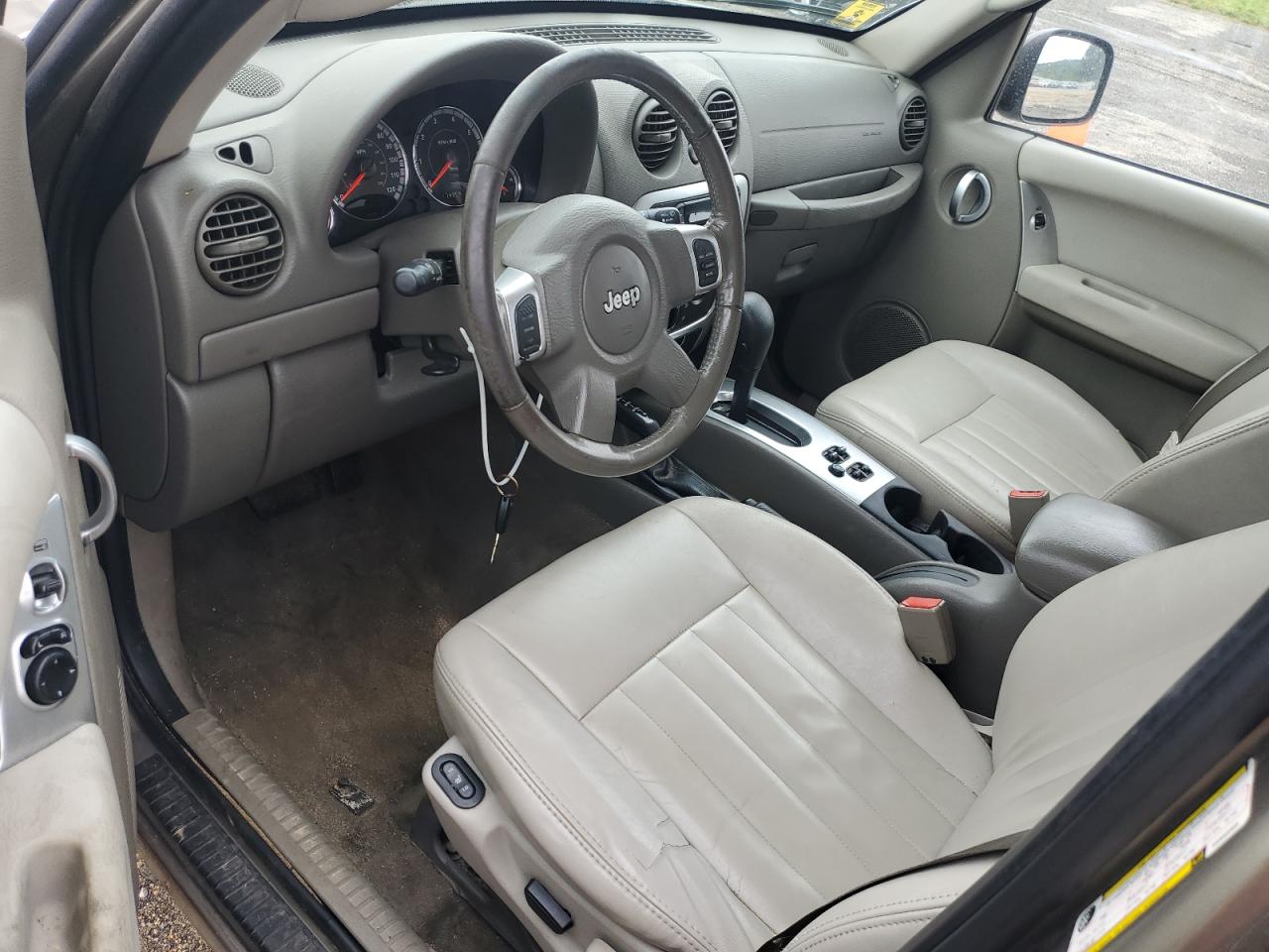 1J8GL58K95W693303 2005 Jeep Liberty Limited 1J8GL58K95W693303 2005 Jeep Liberty Limited