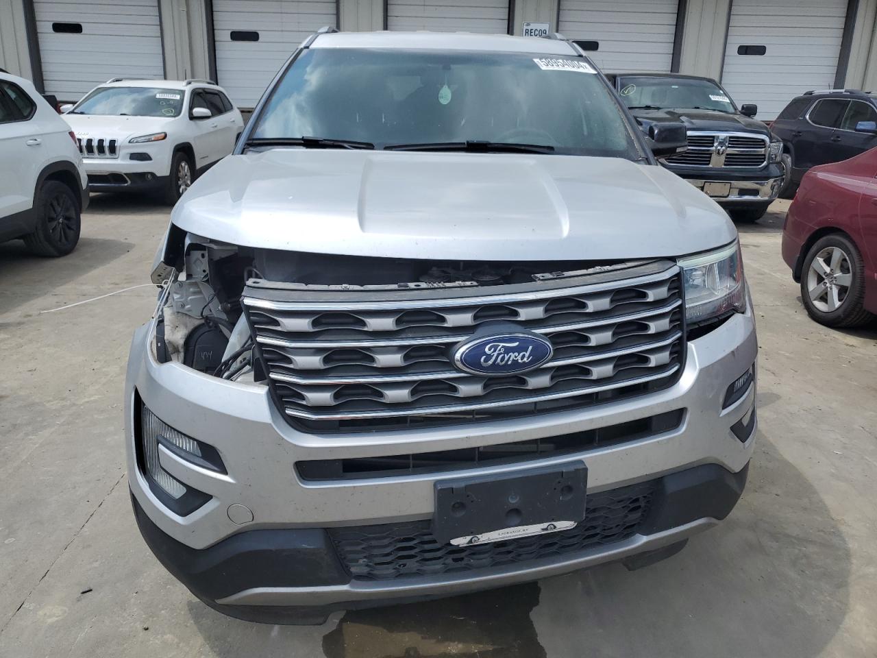 1FM5K8DH7HGA14085 2017 Ford Explorer Xlt