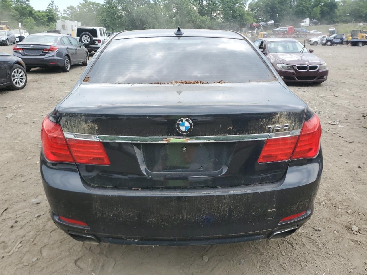 2012 BMW 750 Xi vin: WBAKC6C59CC396875