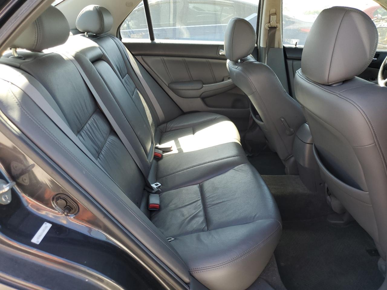 1HGCM665X6A016928 2006 Honda Accord Ex