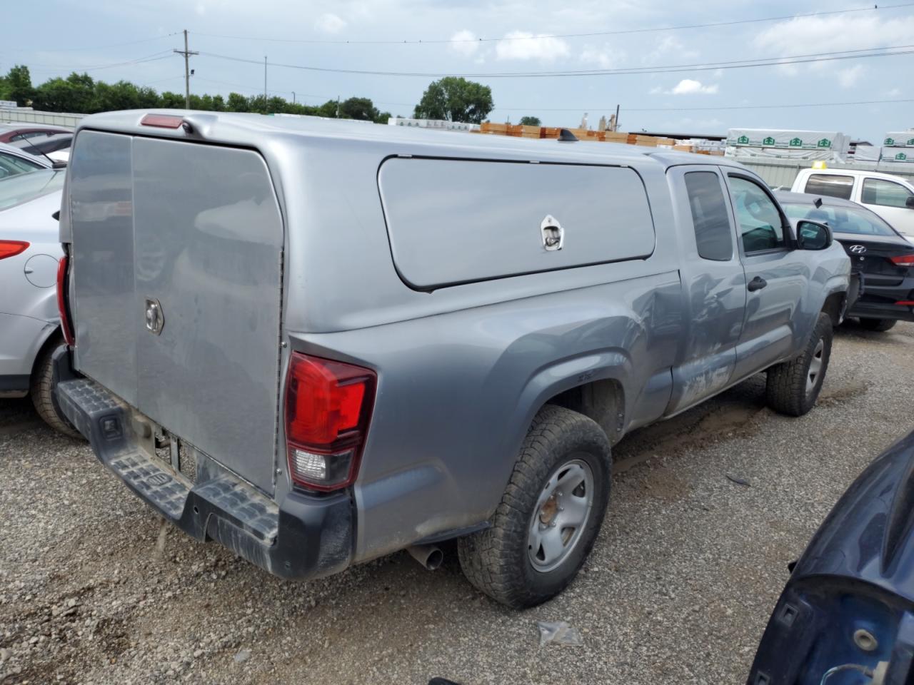 2019 Toyota Tacoma Access Cab vin: 5TFRX5GN5KX143957