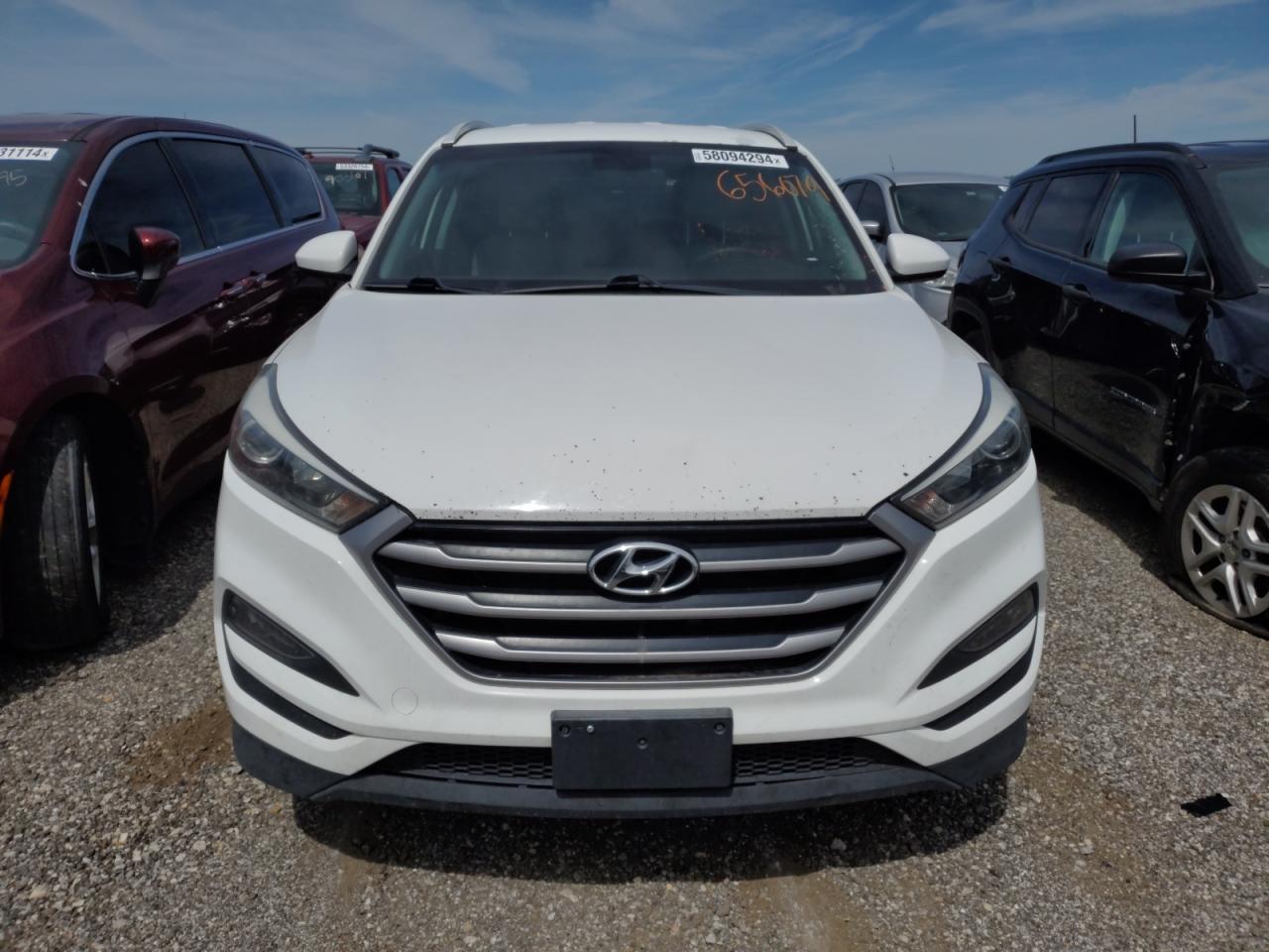 2018 Hyundai Tucson Sel vin: KM8J33A41JU656079