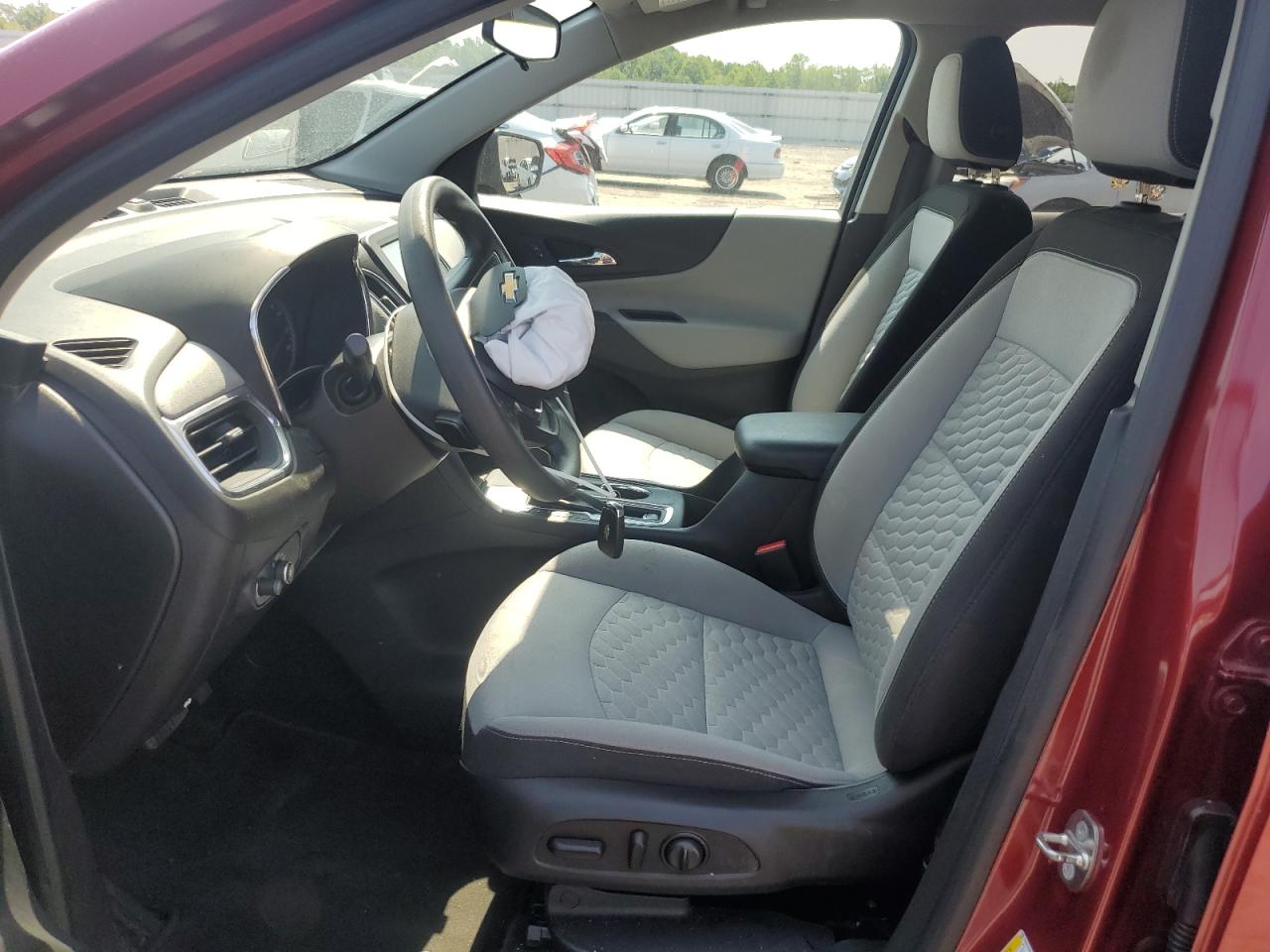 2GNAXJEVXJ6262554 2018 Chevrolet Equinox Lt