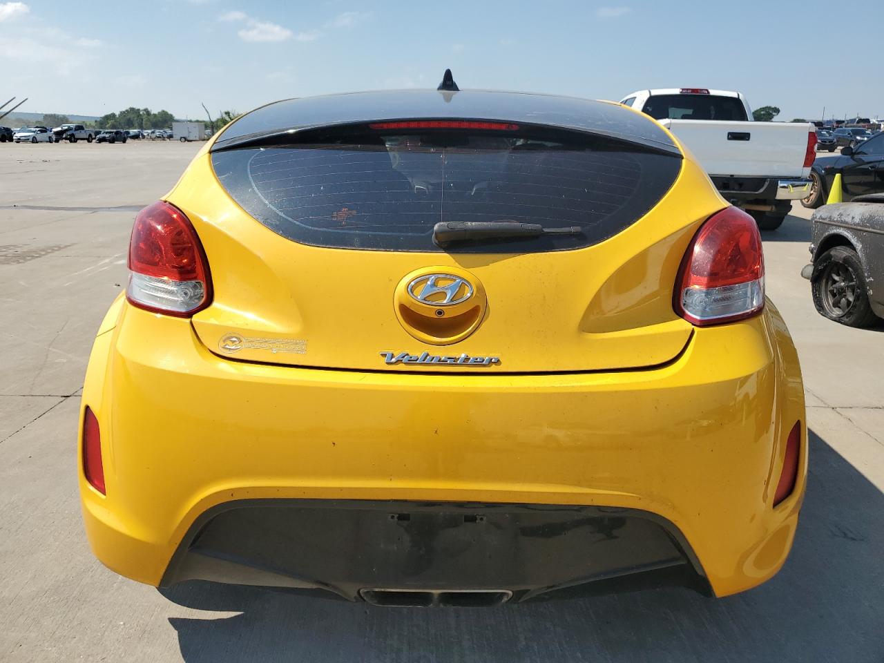 KMHTC6ADXGU299293 2016 Hyundai Veloster