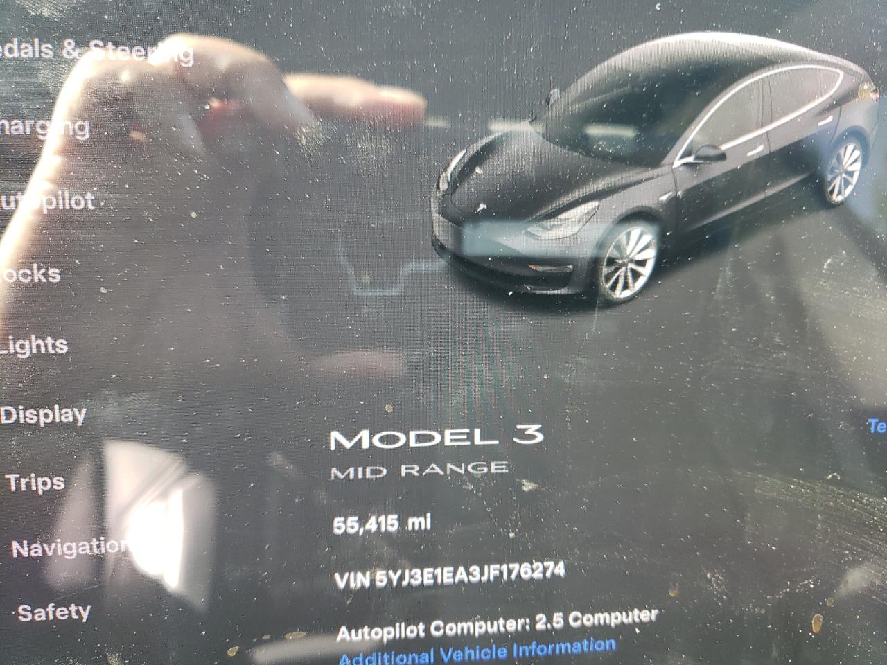 5YJ3E1EA3JF176274 2018 Tesla Model 3