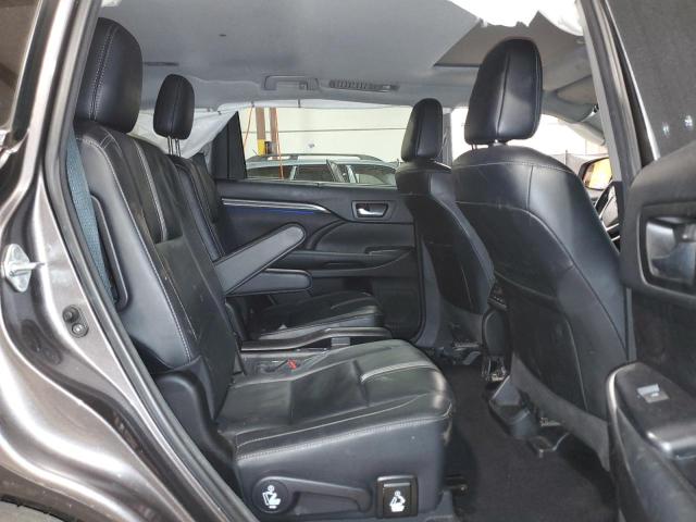 2018 Toyota Highlander Se VIN: 5TDJZRFH5JS859546 Lot: 57609864