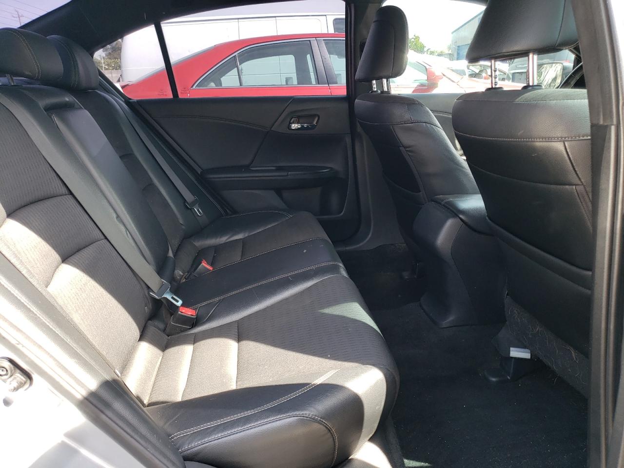 2017 Honda Accord Sport vin: 1HGCR2F58HA061590