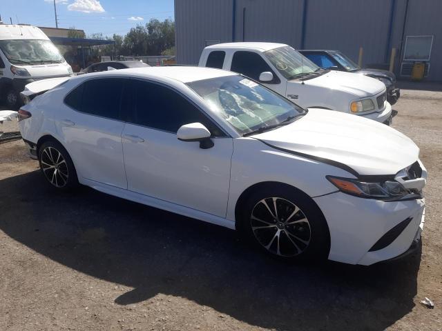 VIN 4T1B11HK2KU213928 2019 Toyota Camry, L no.4