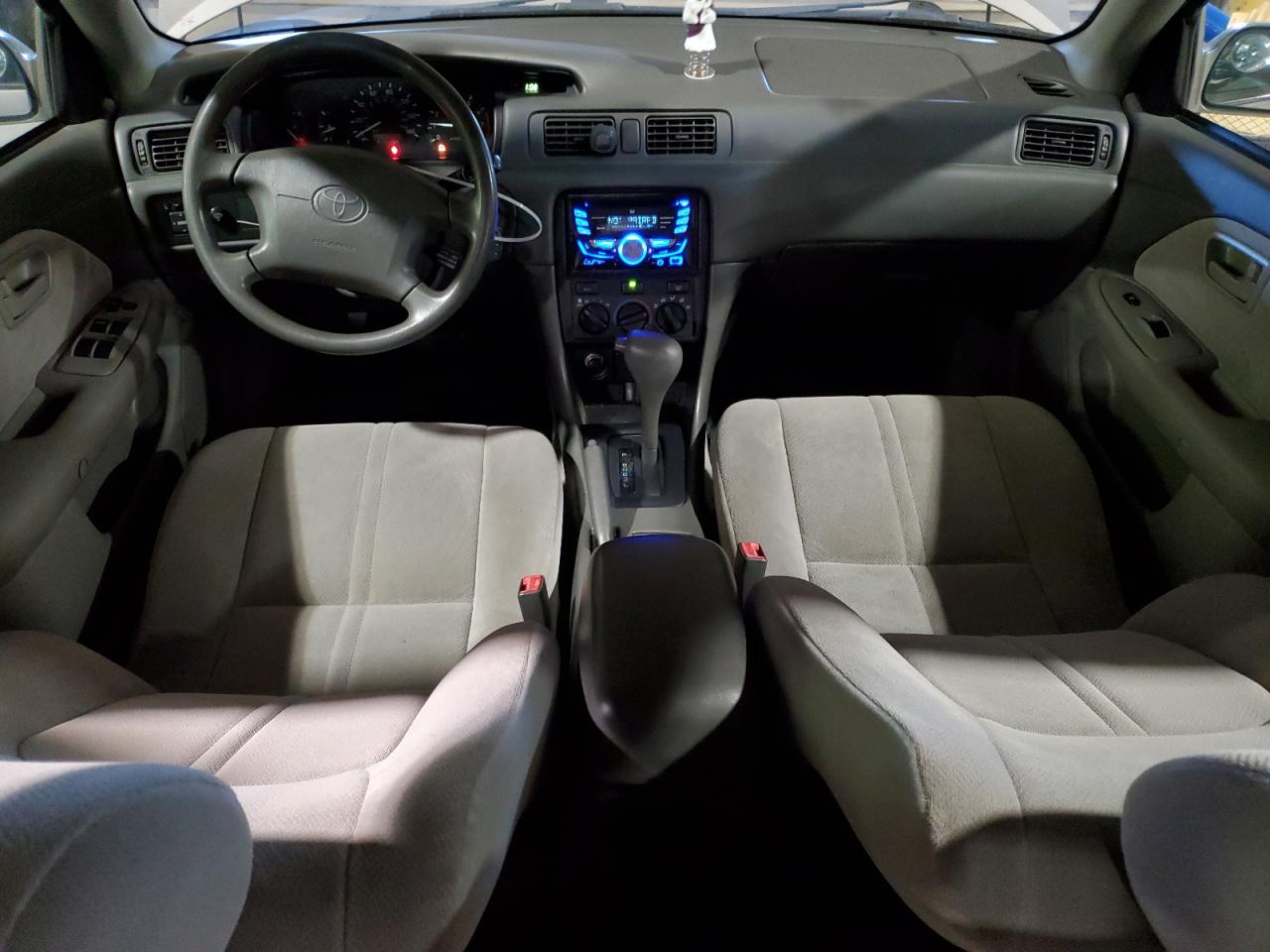 4T1BG22K1YU704948 2000 Toyota Camry Ce