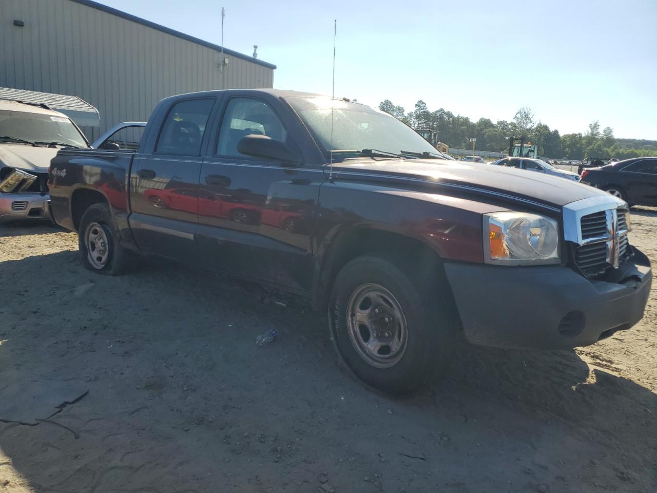 Lot #2969785276 2005 DODGE DAKOTA QUA