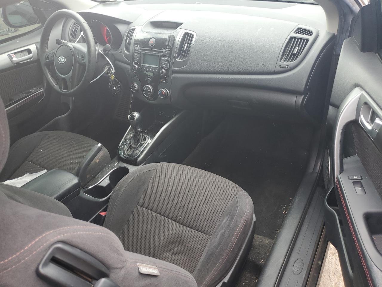 KNAFW6A33C5572883 2012 Kia Forte Sx