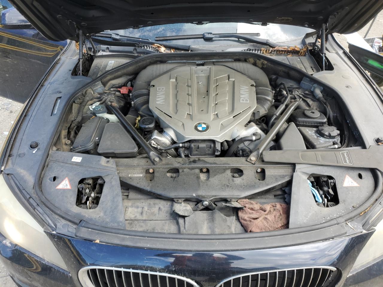 WBAKC8C54BC431655 2011 BMW 750 Lxi